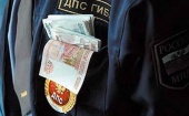 За взятку в 10 тысяч рублей задержали инспектора ДПС