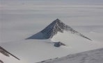 На Аляске под толщей льда обнаружили древнейшие пирамиды,